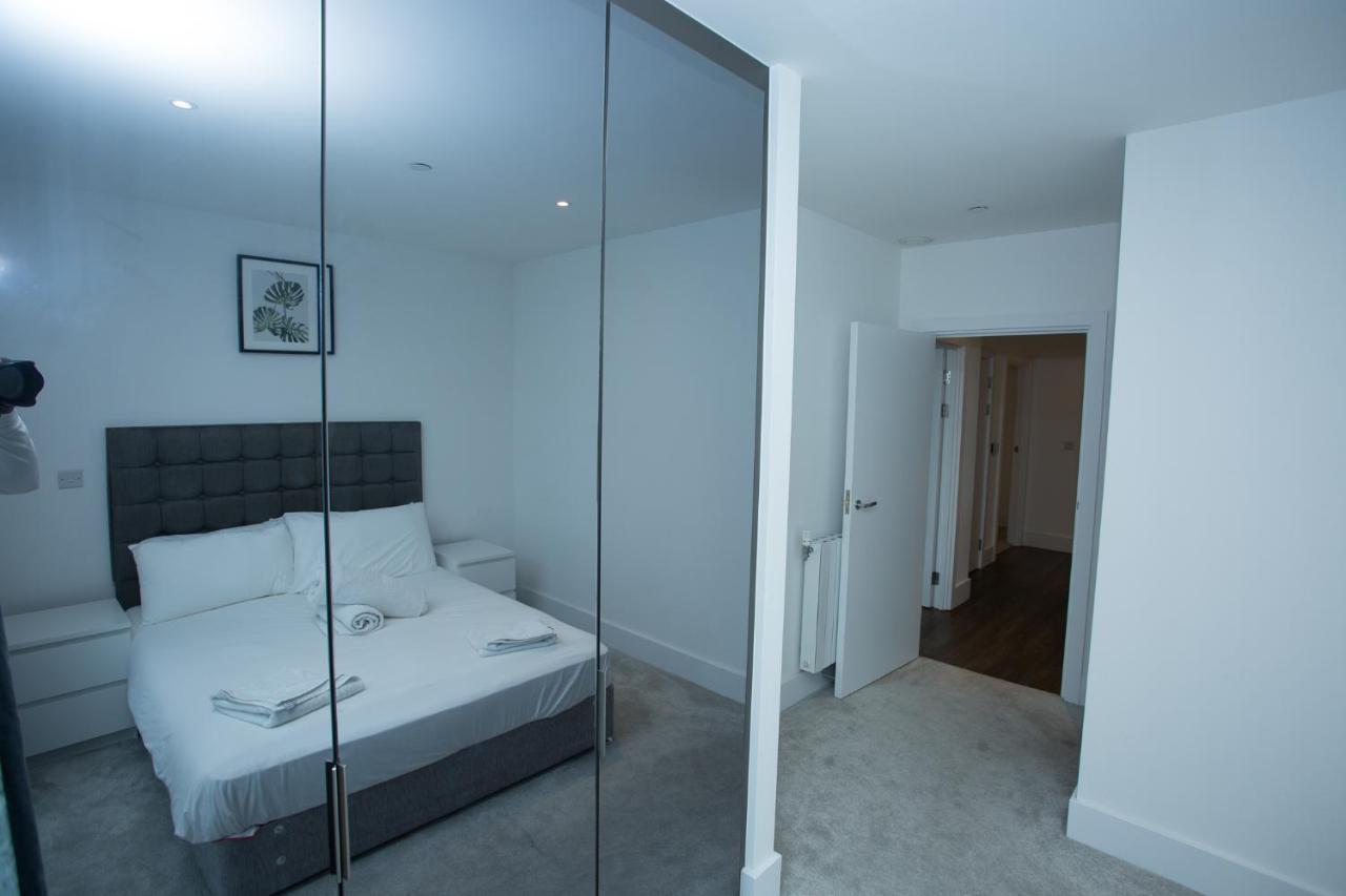 High View Two Bedroom Apartment In Woolwich London Exteriör bild