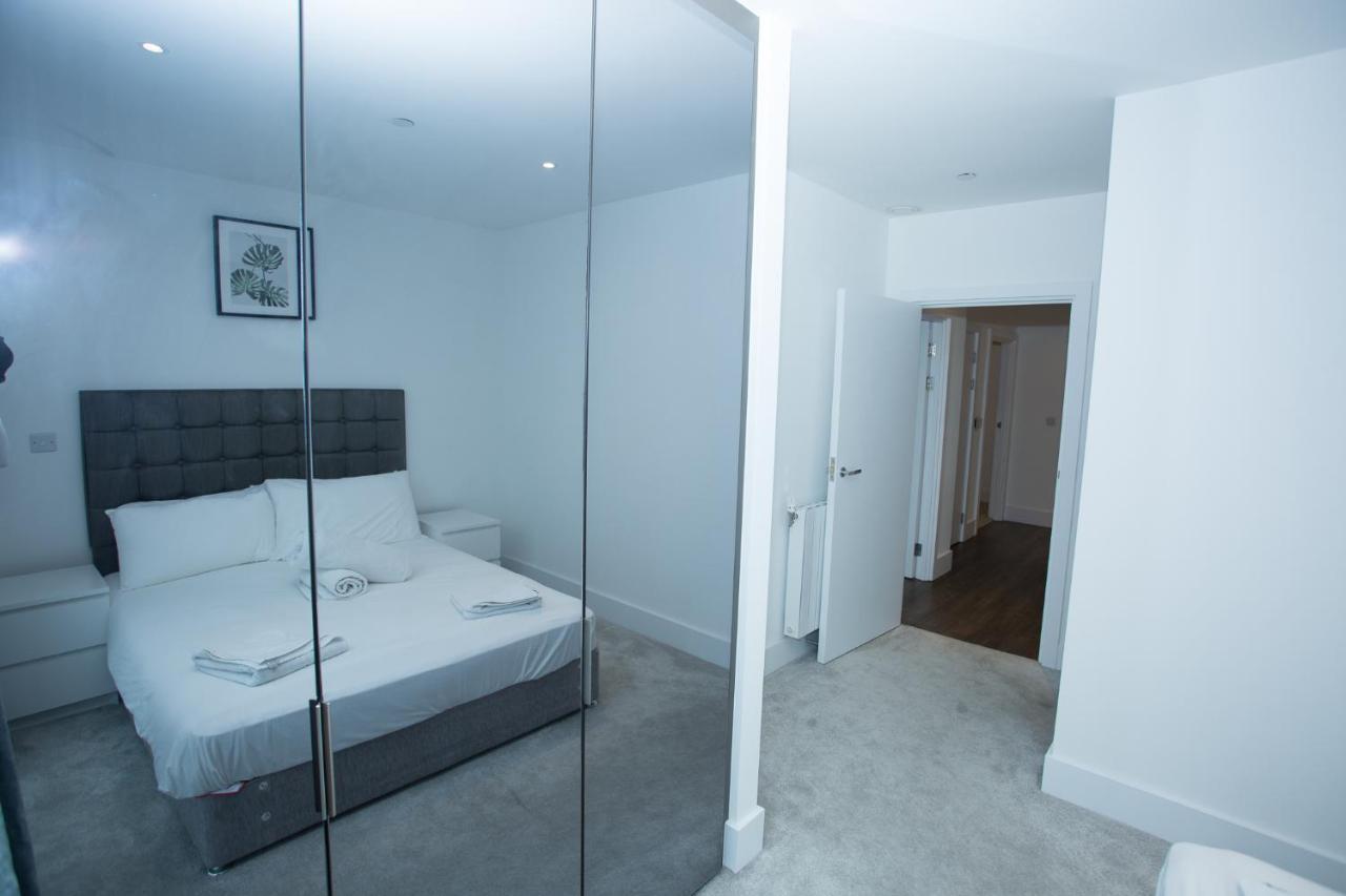 High View Two Bedroom Apartment In Woolwich London Exteriör bild