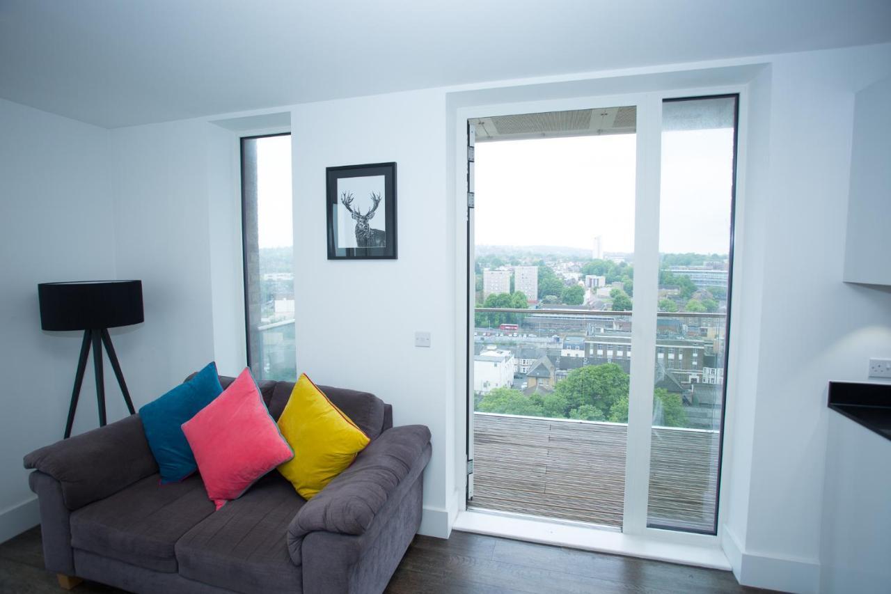 High View Two Bedroom Apartment In Woolwich London Exteriör bild