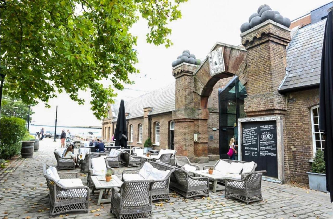 High View Two Bedroom Apartment In Woolwich London Exteriör bild